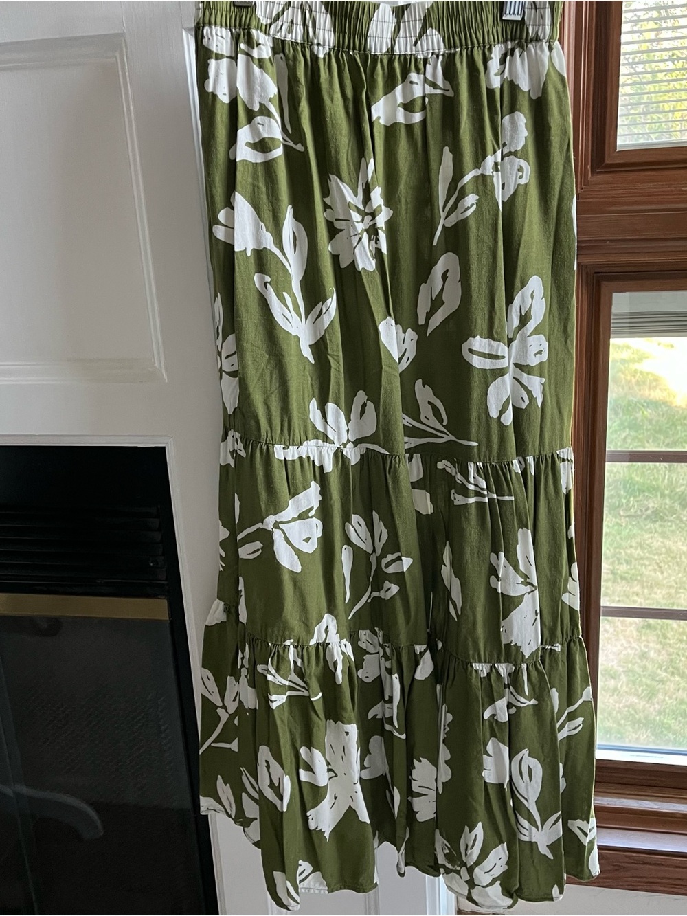 Sonoma Olive Green and White Floral Maxi Skirt. SIZE XL